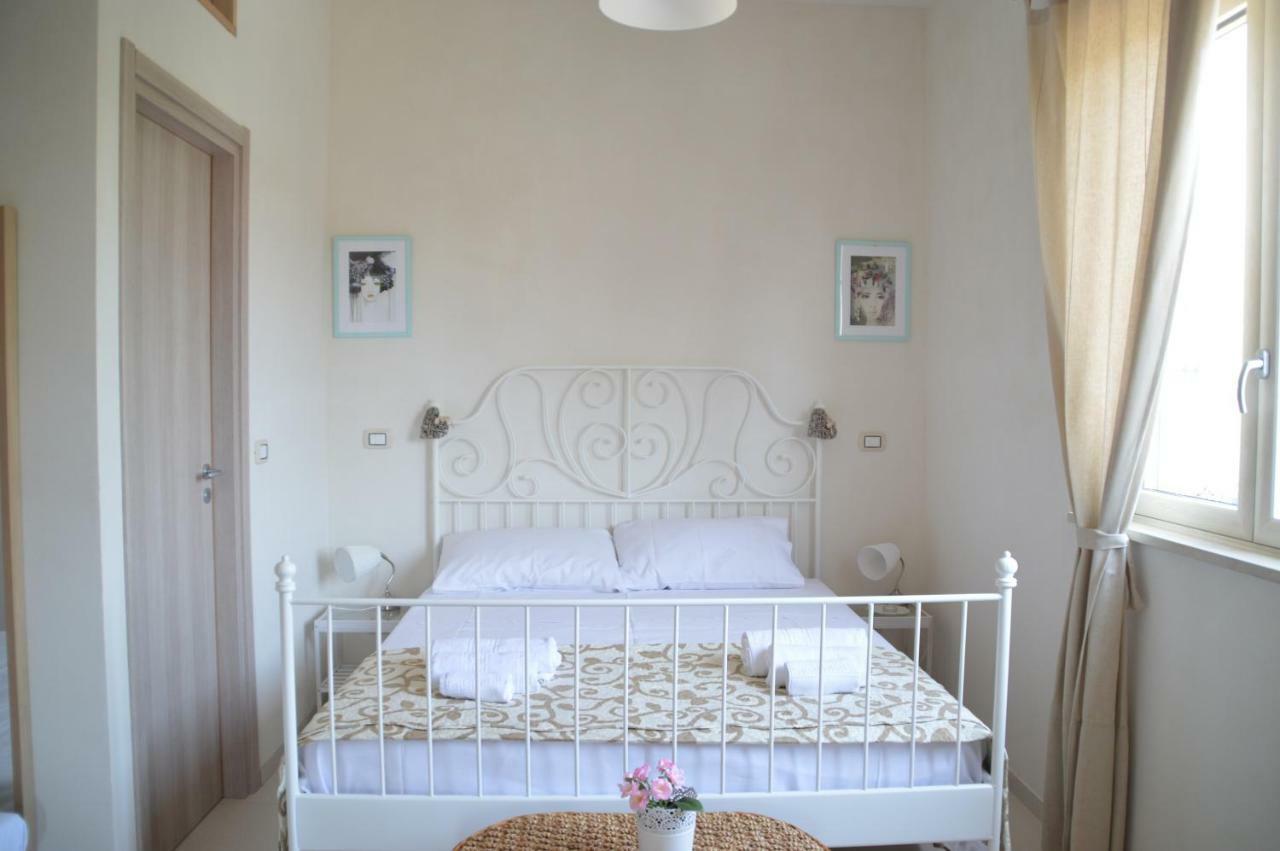 B&B La Via Di Casa San Leone Buitenkant foto