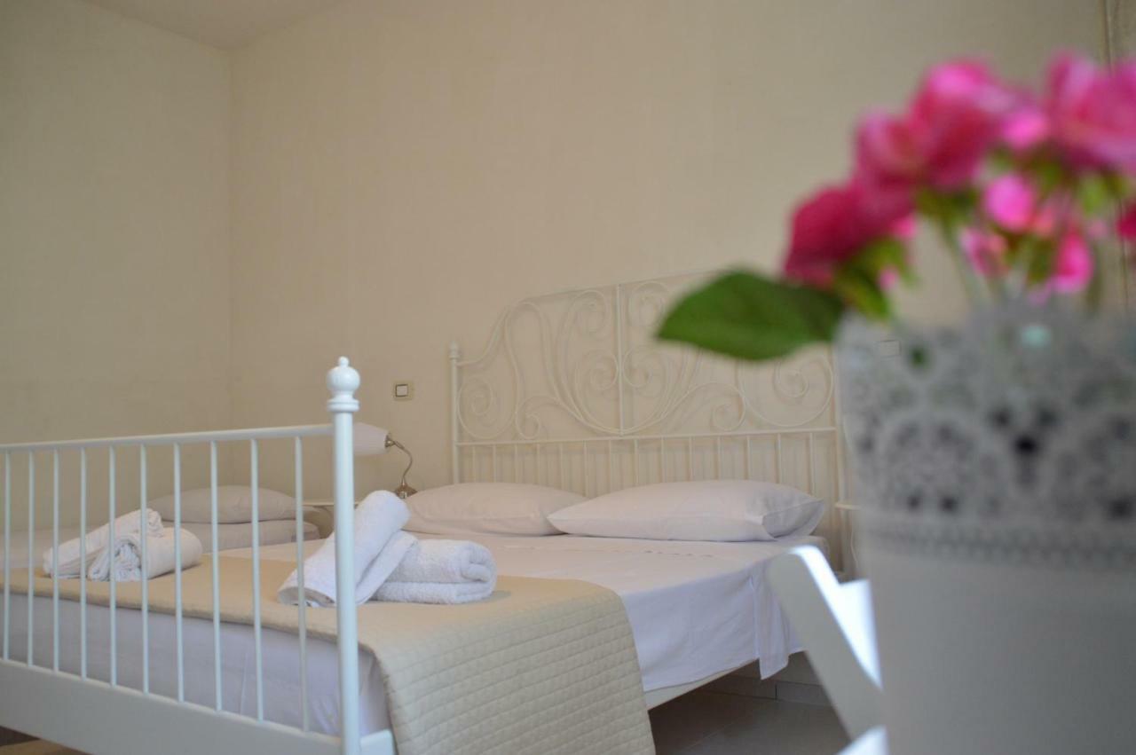B&B La Via Di Casa San Leone Buitenkant foto